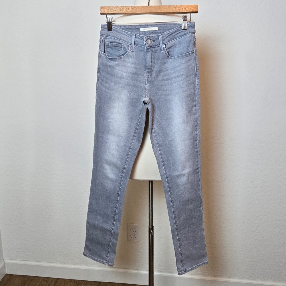 Levis Mid Rise Skinny Jeans